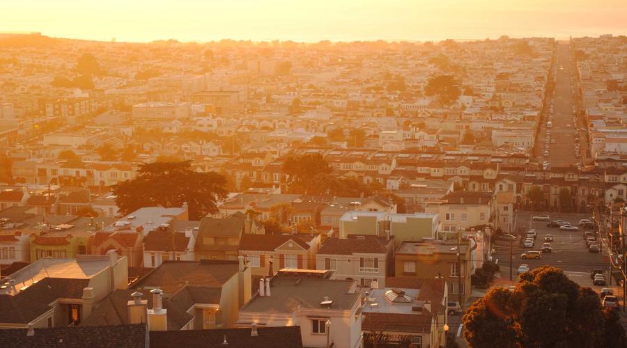 Simple Roast Chicken Thighs with Garlic and Lemon